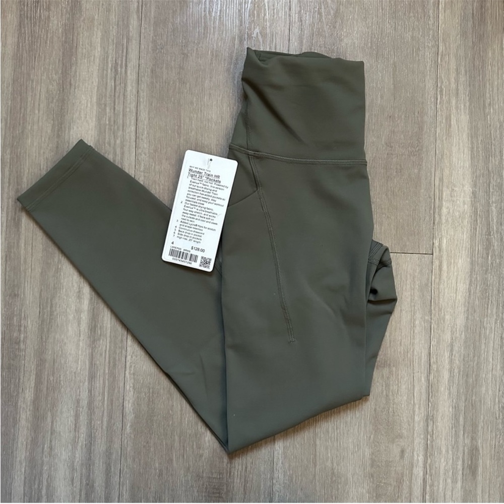 Lululemon Wunder Train HR Tight 25” *Pockets - Army Green